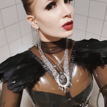 BDSM sexdate met 