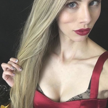 BDSM dating met Shokki uit Antwerpen.