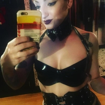 BDSM dating met ErgHard uit Noord-Holland.