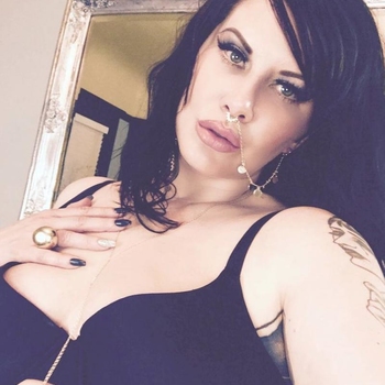 BDSM met NoCompassion uit Brussel