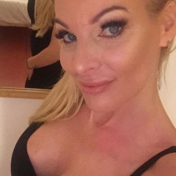 BDSM met StripMe uit Waals-Brabant