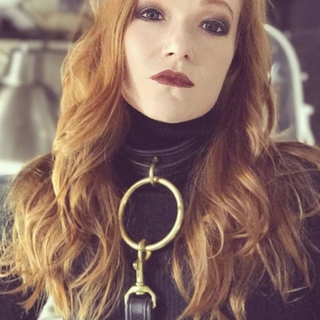 BDSM dating met Tiarasm uit Antwerpen.